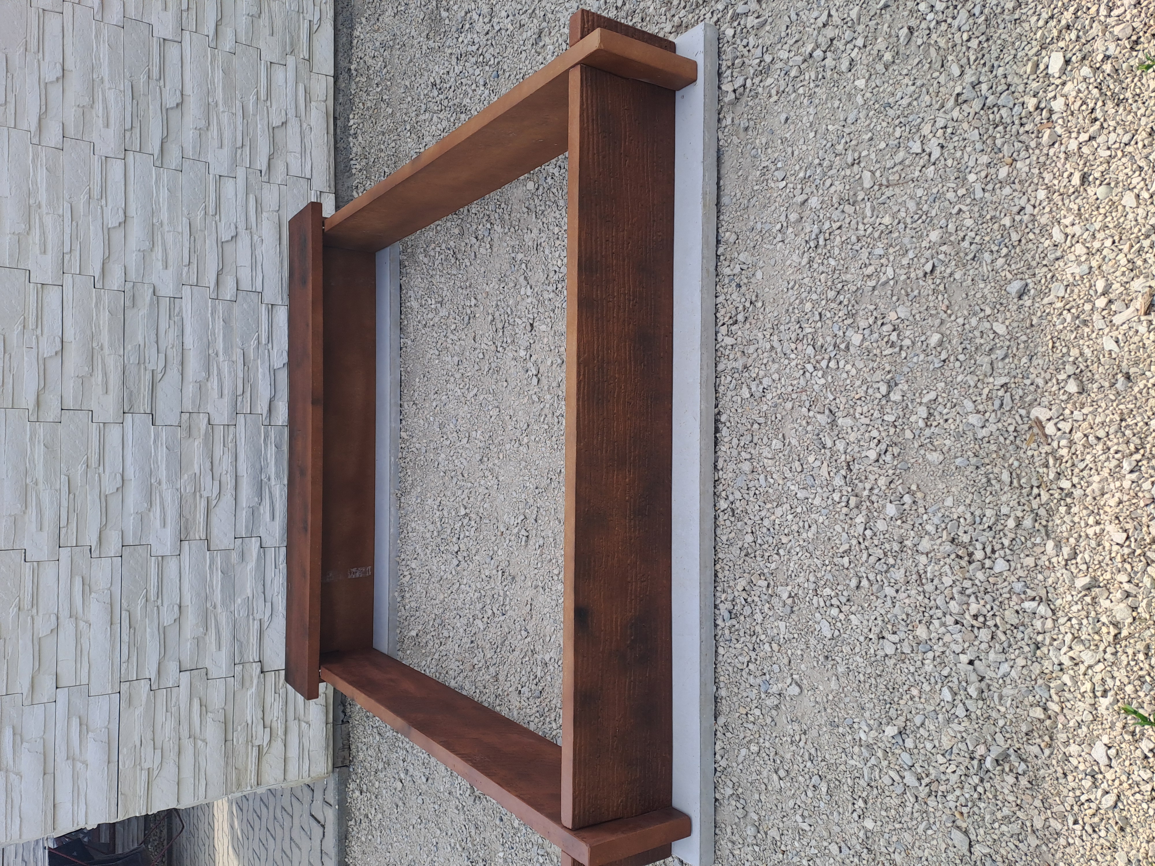 Faerezetes sír egyedi megrendelésre